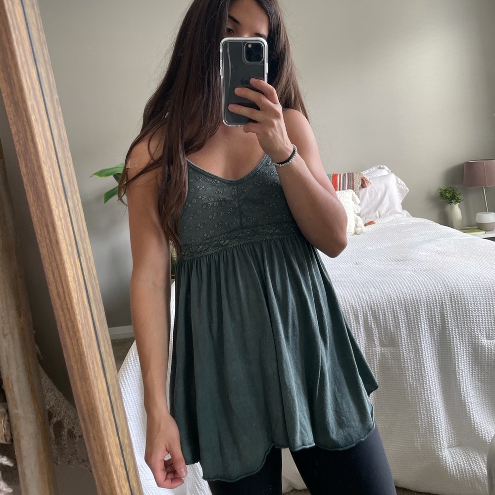 Racer back flowy tank
